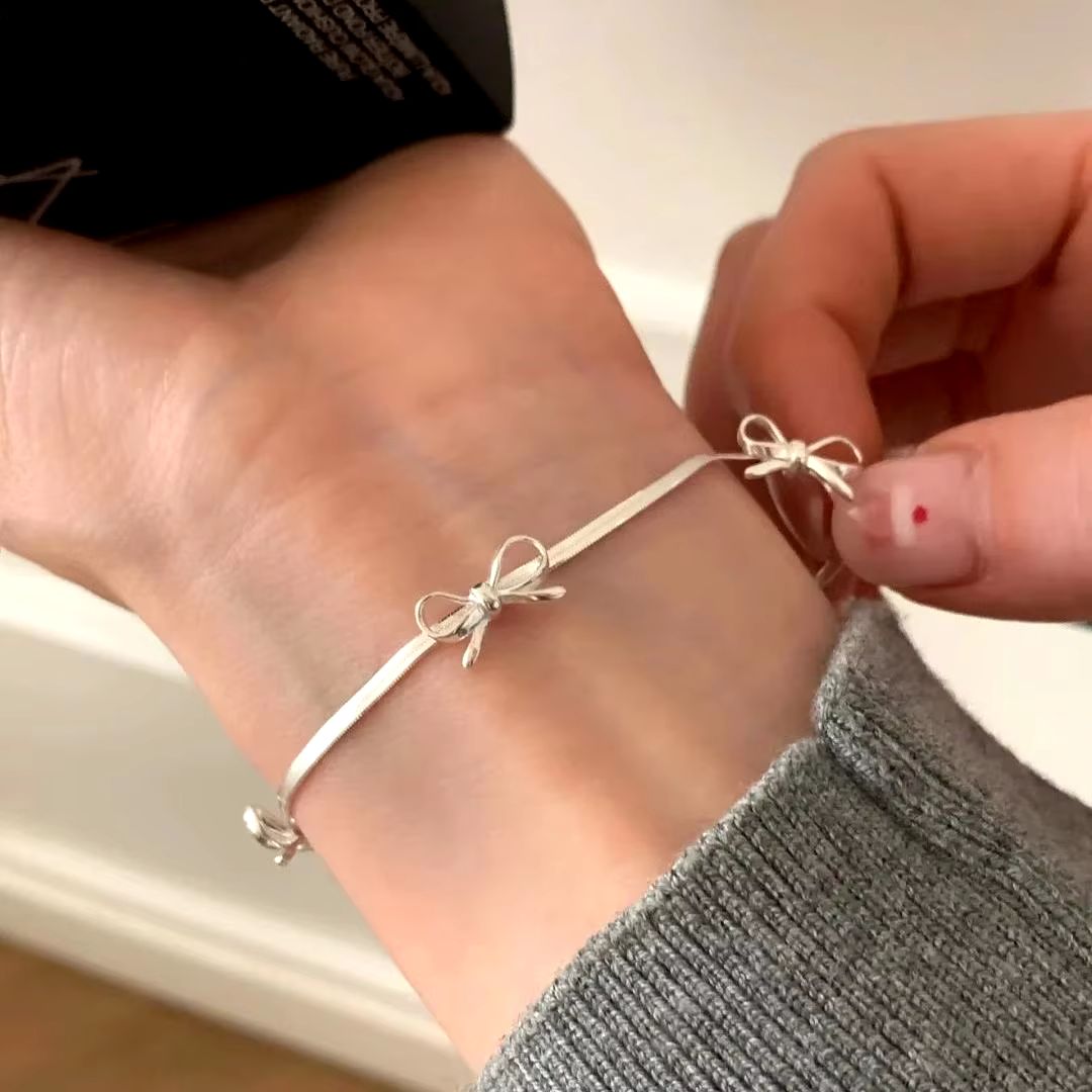 ALICE BRACELET